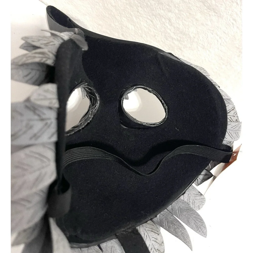Spirit Halloween Adult Crow Raven Costume Masquerade Mask One Size Head Strap